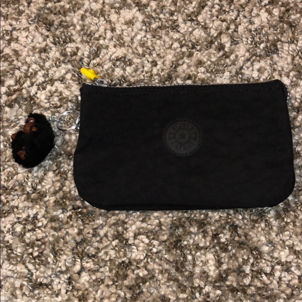 ❌ SOLD 〽️❌ Kipling Creativity Large Cosmetic Pouch